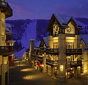 Lindsey Vonn wohnt im Luxus Hotel  „Arrabelle at Vail" Square“ (©Foto: Martin Schmitz)